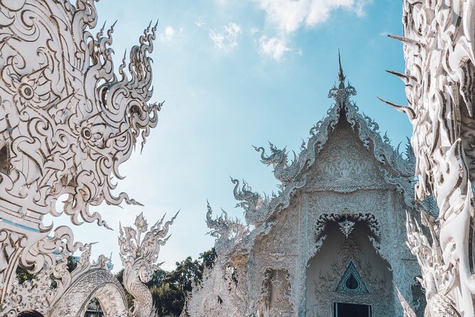 Chiang Rai Famed Temples and Golden Triangle Tour from Chiang Mai - Exploring the Itinerary in Detail