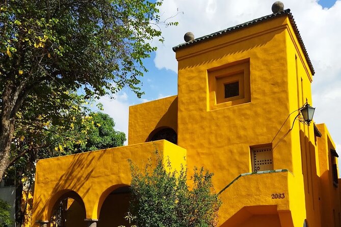 Architecture of Luis Barragan Walking Tour with Street Food - Exploring Guadalajara’s Architectural and Culinary Heritage: The Luis Barragán Walking Tour with Street Food