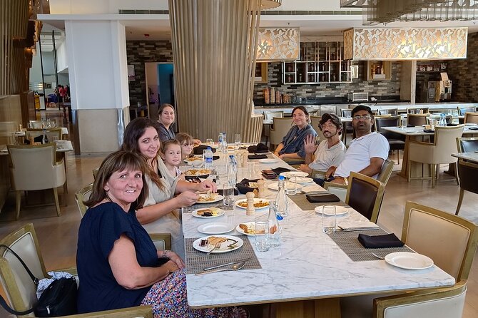 One-Day Private Taj Mahal Tour From Bangalore - Authenticity and Insights from Reviews