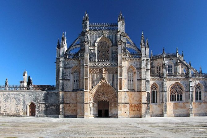 Fatima, Nazaré and Obidos Day Trip from Lisbon - What the Reviews Say