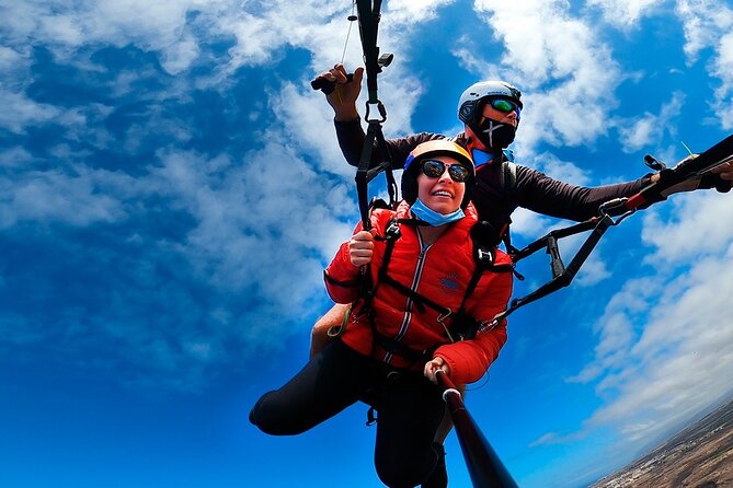 Acrobatic Paragliding Flight with Spanish Champion in Tenerife - Discovering the Experience: What to Expect from Takeoff to Landing