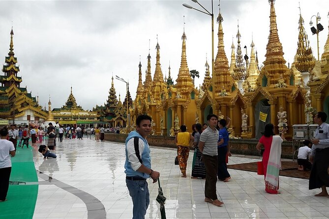 Walking Tour in Downtown Yangon - Konzedan Street and the Indian Quarter