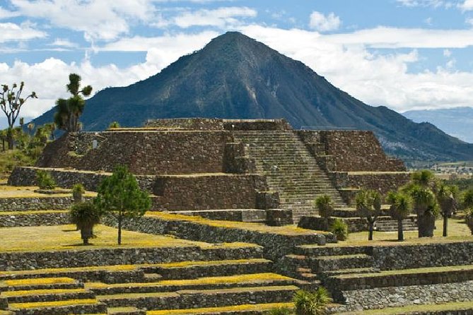 Zona arqueológica de cantona y laguna de alchichica (private) - Good To Know