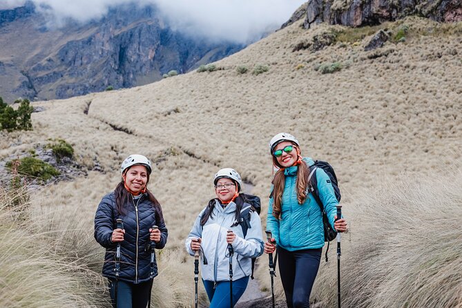 Hiking Tour on the Iztaccíhuatl Volcano from Puebla (private) - The Value of the Tour