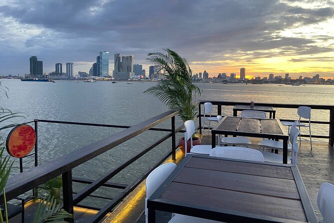 Sunset Cruise: Best view on 3 floors boat & English speak guide - Practical Details and Tips