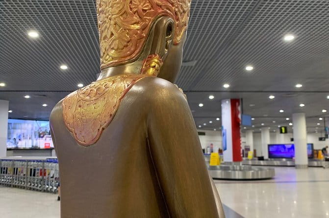 Private Arrival Transfer: Phnom Penh International Airport (PNH) to Hotel - The Vehicle and Journey