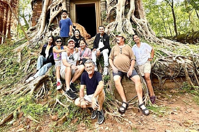 Private Van Phnom Penh To Sihanouk Ville-English Speaking Driver - Who Would Benefit Most?