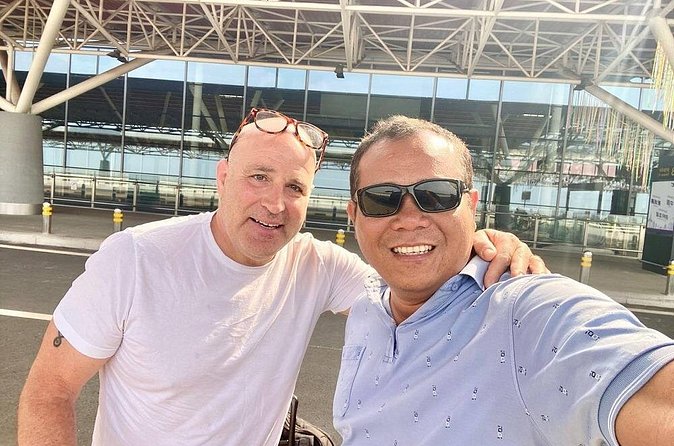 Private Van Phnom Penh To Sihanouk Ville-English Speaking Driver - The Driver: Mr. Hak and His Service