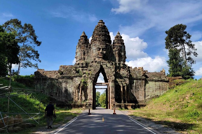 2-Day Phnom Penh to Siem Reap and Angkor Wat Temples - Who Is This Tour Best Suited For?
