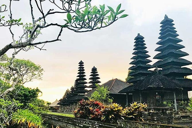 Full day Ubud and Tanah Lot tour - Why This Tour Offers Value  