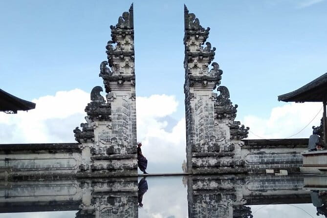 BALI INSTAGRAM TOURS; Heaven Gate, Tirta Gangga, Tukad Cepung waterfall - What’s Included and What’s Not?