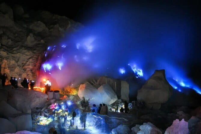 Overnight Mount Ijen Blue Fire Trekking Tour From Bali - An Authentic Adventure to Witness the Blue Fire of Mount Ijen