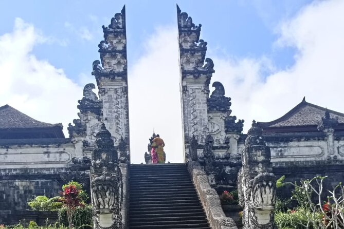 Lempuyang Tirta Gangga East Bali Photo Spot Private Guided Tour - Practical Tips for Your Tour Day