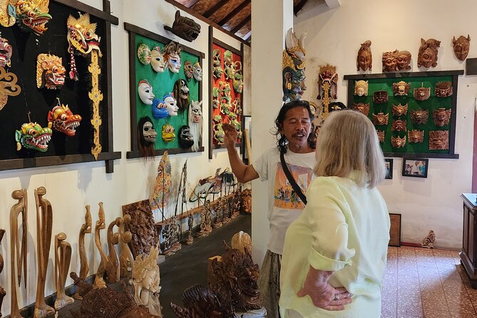Bali Arts, Waterfalls & Monkey Forest Private Tour - Key Points