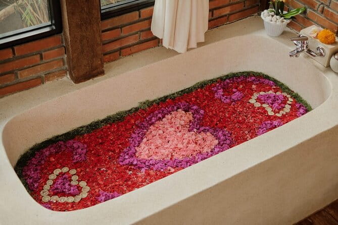 Ubud Balinese Massage Scrub And Flower Bath Experience - Experience Breakdown: What to Expect