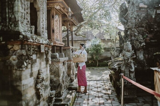 Full Day Tour ATV Adventure and Tegenungan Waterfall and Temples - Transportation and Group Size