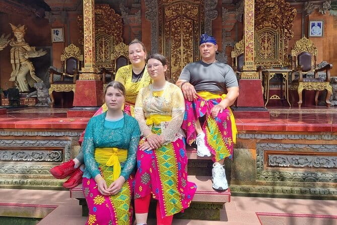 Bali Customizable Multi Language Tour with Driver-Guide - Authentic Guides and Their Impact