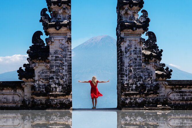 East Bali Lempuyang Temple Tirta Gangga and Waterfall Tour - Exploring Bali’s East: The Lempuyang, Tirta Gangga, and Waterfall Tour