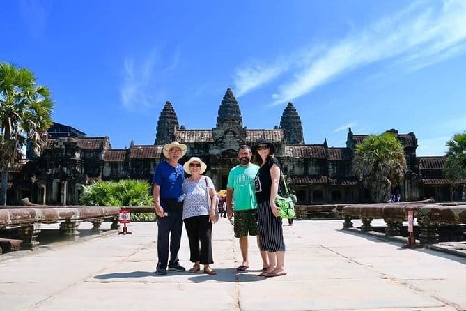 2-Day Angkor Wat Small, Big Circuit & Banteay Srei Tour - An In-Depth Look at the Temple Highlights