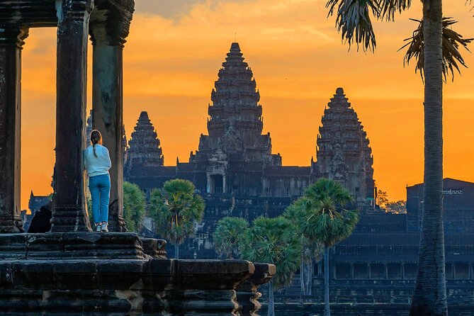 Angkor Wat Sunrise Small-Group Tour From Siem Reap - Free Hotel Pickup - Key Points