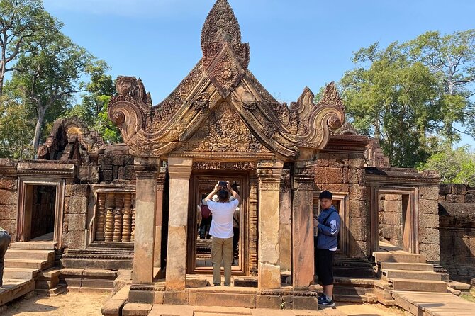 Beng Melea and Banteay Srei Temple Tour - Key Points
