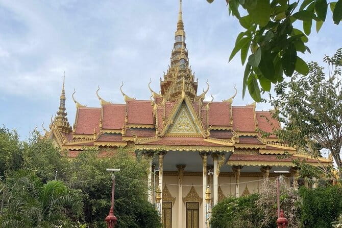 Cambodia Private Taxi - Siem Reap & Angkor Wat Temple Area Tour - Detailed Breakdown of the Tour Experience