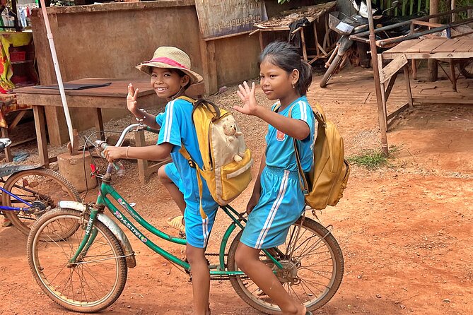 Jeep and Boat Tour in Kampong Phluk - The Bicycle Tour and Local Market Visit