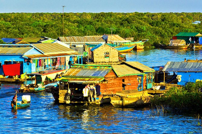 Kulen Mountain (Waterfall) & Kampong Phluk Floating Village Tour - Who Should Consider This Tour?