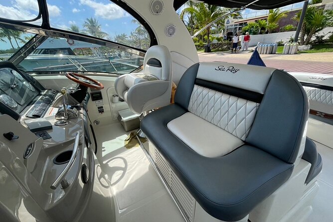 4H private 40' Yacht All-Inclusive in Tulum & Playa del Carmen - A Detailed Look at the Experience