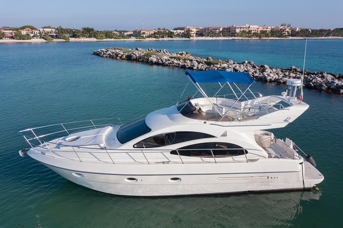 4H 42' Azimut Yacht All-Inclusive from Tulum & Playa del Carmen. - Key Points