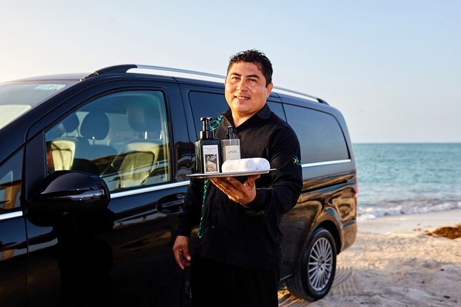 Departures in Mercedes Benz from Puerto Aventuras to Cancun Airport - Who Should Consider This Service?
