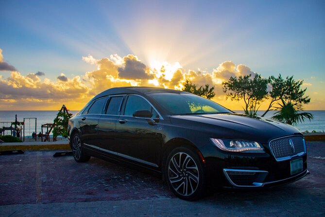 Lincoln Stretch Limo from Akumal to Cancun Airport - Why Travelers Love This Service