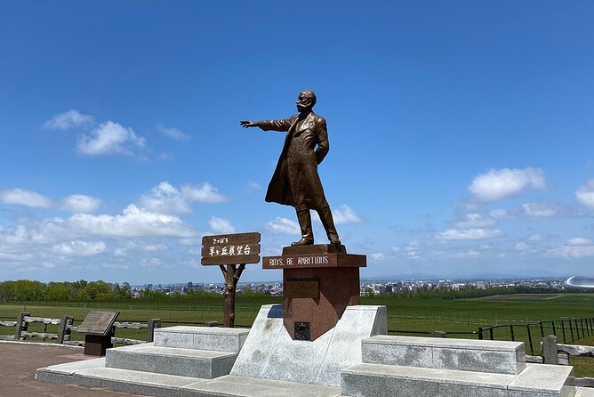 From Hitsujigaoka to Buddha Hill Sapporo Photo Spots Tour - The Unique Hill of the Buddha: Art, Nature, and Spiritual Serenity