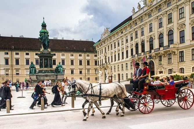 Private Direct Transfer From Bratislava to Vienna Airport - In-Depth Review of the Bratislava to Vienna Airport Private Transfer