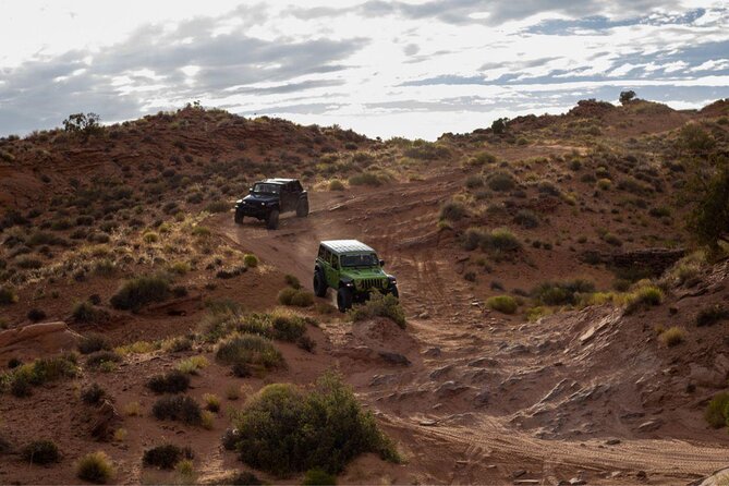 Thrilling 3.5 Hour You-Drive Fins N Things/Hells Revenge UTV Tour - Thrilling 3.5 Hour You-Drive Fins N Things/Hells Revenge UTV Tour: An Adventure in Moab