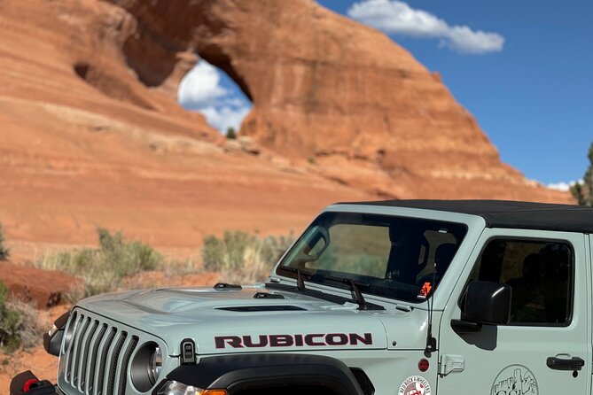 Full Day Private 4x4 Guided Jeep Experience in Moab - Key Points