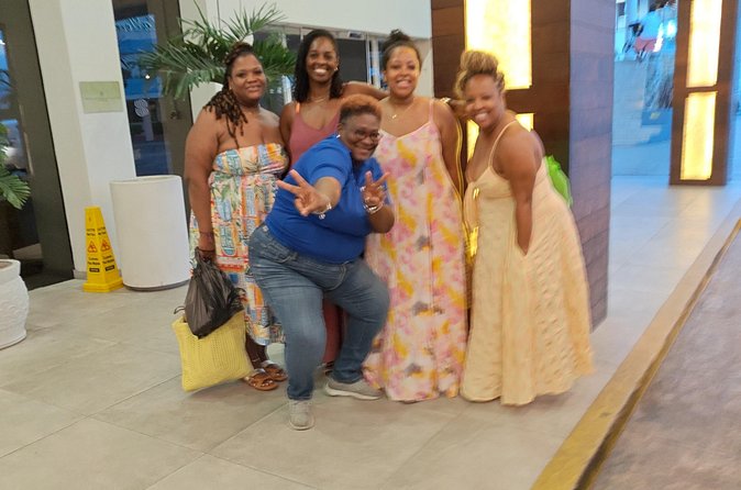 Island Transfers: St. Maarten & St. Martin Pick-Up & Drop-Off - FAQs