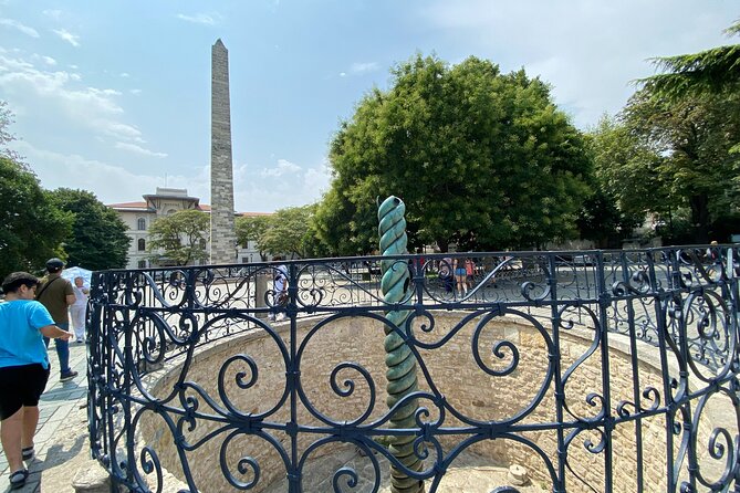 Guided Exclusive Half D.Tour: Blue Mosque, Hagia Sophia, Basilica - A Deep Dive into the Experience