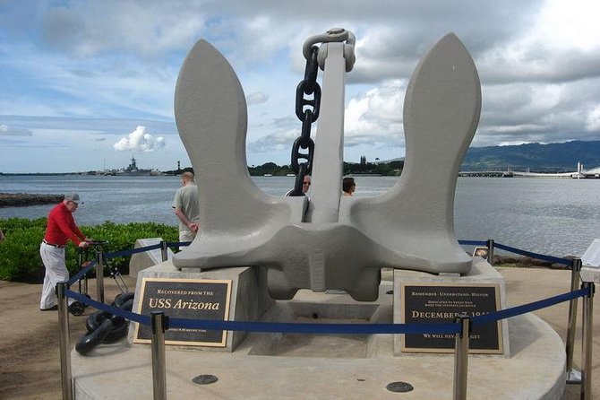 WWII Pearl Harbor Heroes Deluxe Tour - A Deep Dive into the WWII Pearl Harbor Heroes Deluxe Tour