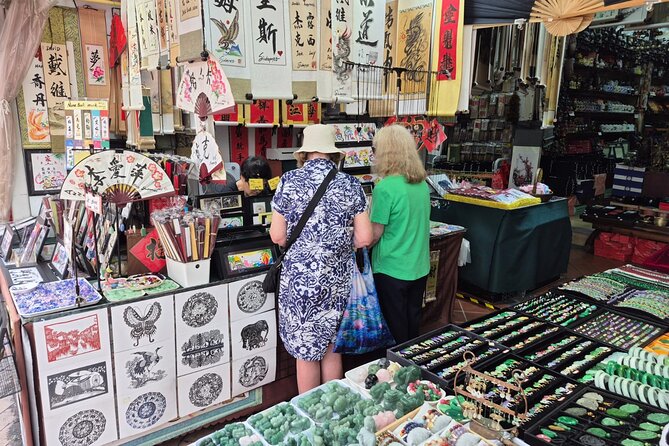 Airport to City and Food Private Tour for Layover and Transit - In-Depth Review of the Singapore Airport to City Tour