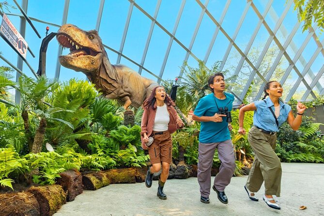 Singapore Gardens by the Bay & Jurassic World with Hotel Pick up - The Sum Up