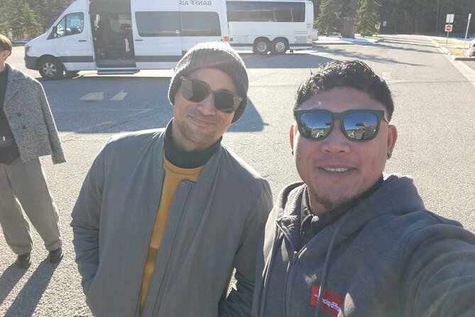 From Banff: Hassle-free Private Transfer to Calgary YYC Airport - Who Should Book This?