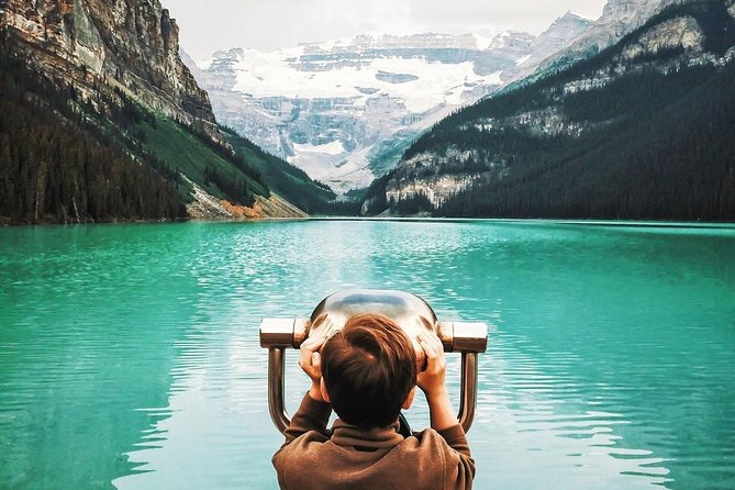 Hop-On and Hop-Off Banff Bus - A Deep Dive into the Banff Hop-On Hop-Off Experience