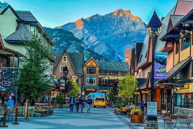 Johnson Canyon Lake Louise Emerald Lake Banff Gondola Hoodos - Key Points