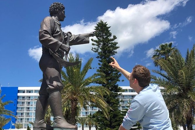 Clue-Gathering Game by 3Quest Challenge - Vancouver, BC - A Deep Dive into the Clue-Gathering Challenge Experience