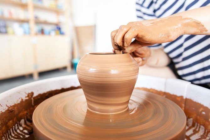 Pottery wheel class in Toronto Bay&Dundas - Why This Experience Offers Real Value