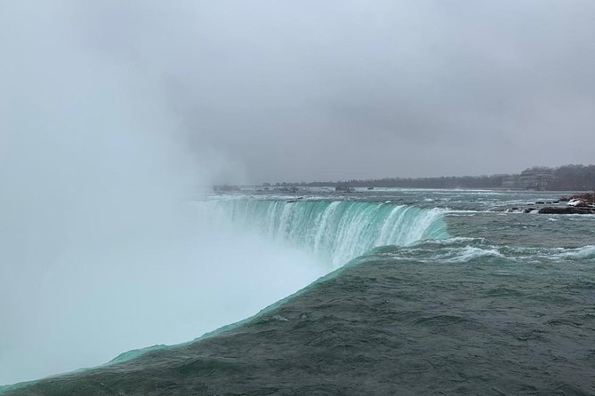 Small Group Tour of Niagara with Boat Cruise from Toronto - Who Should Consider This Tour?