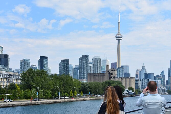 Private Toronto City Tour with Boat and CN Tower - Analyzing the Cost and Value