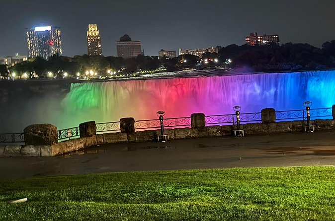 Private Niagara Falls Tour from Toronto - The Sum Up