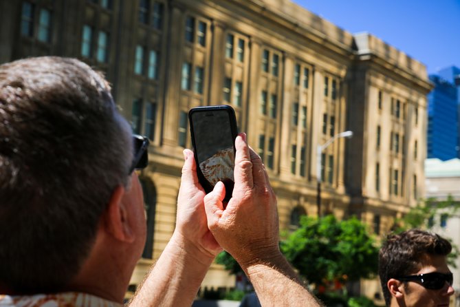Downtown Toronto Walking Tour - Key Points